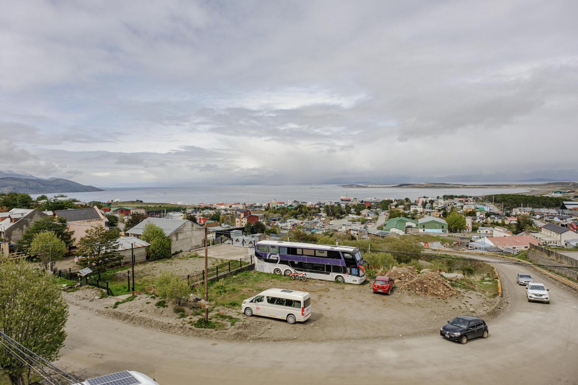 Gray Fox Apartments Las Aljabas Ushuaia Eksteriør bilde